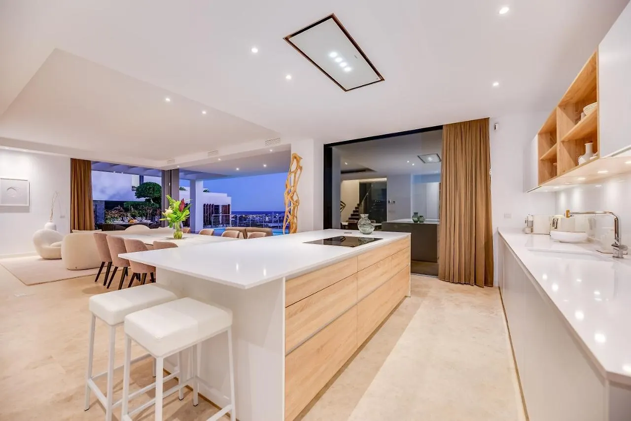 Vacation Marbella I Villa Schumacher, New Built, Sea View, Luxury, Private Pool Estepona