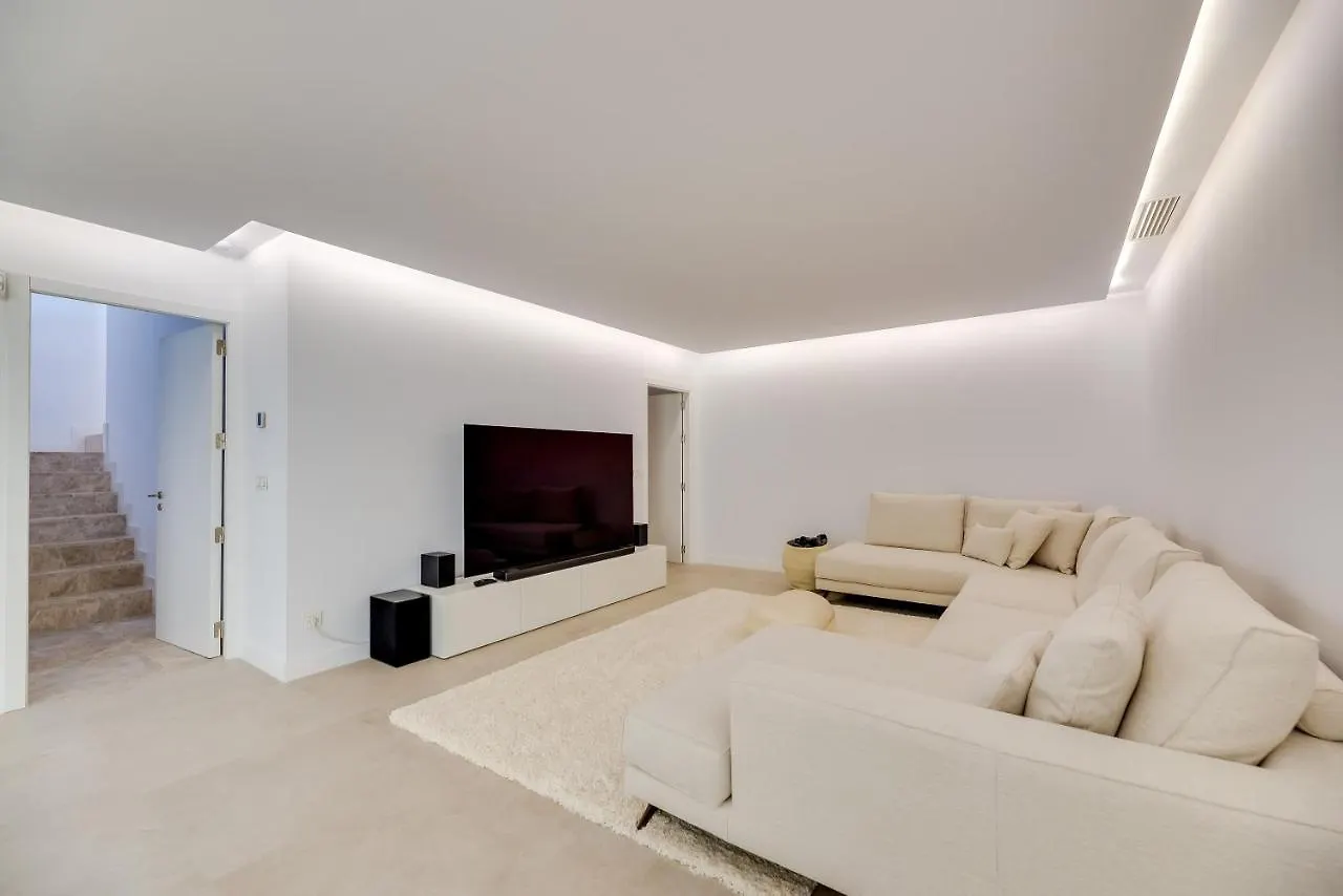 Vacation Marbella I Villa Schumacher, New Built, Sea View, Luxury, Private Pool Estepona Spanien